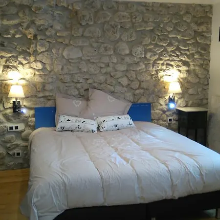 Le Petit Chalande 3*